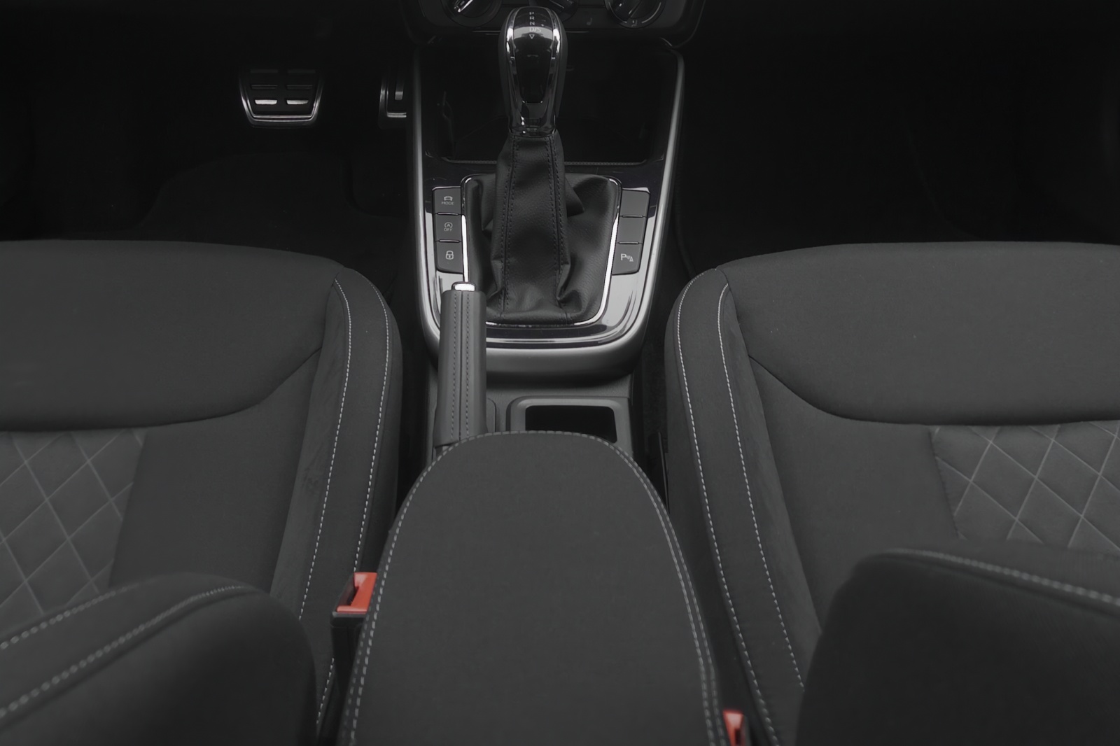 SKODA Fabia 1.0 TSI Selection DSG-image-7
