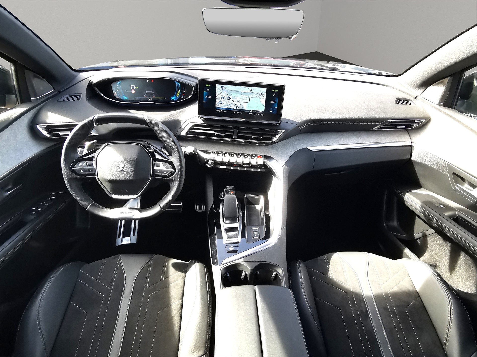 PEUGEOT 3008 1.6 Plug-in Hybrid4 GT Pack-image-3