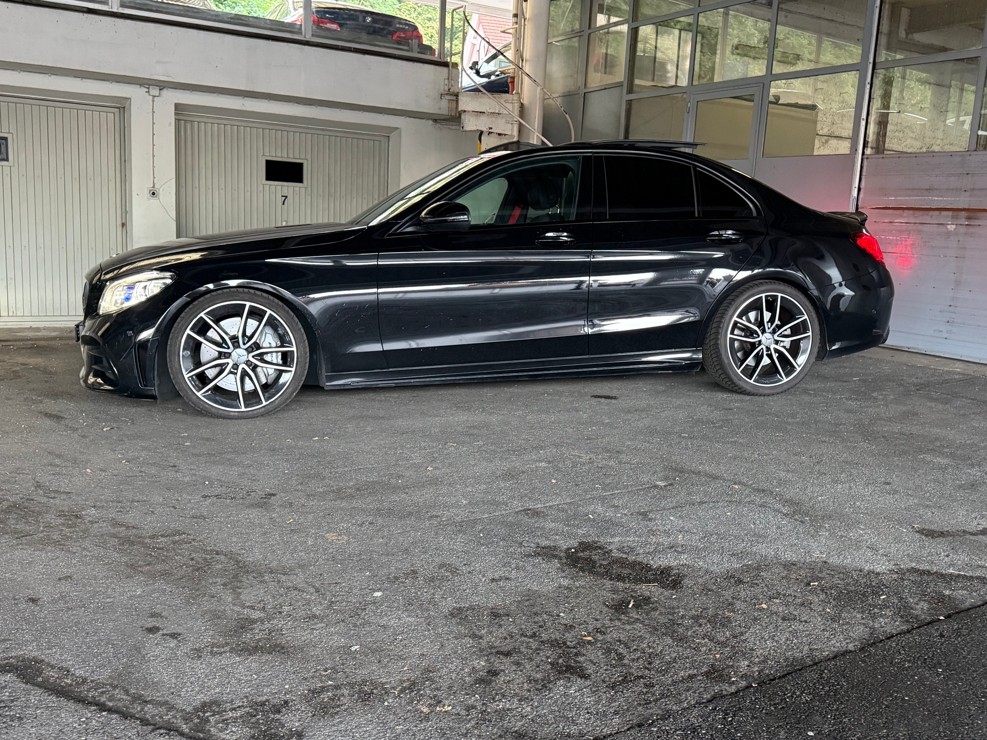 MERCEDES-BENZ C 43 AMG 4Matic 9G-Tronic-image-8