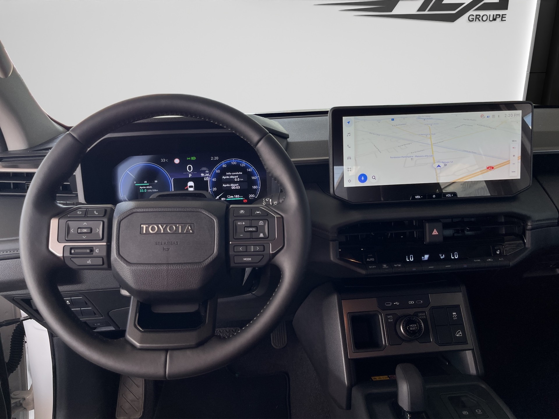 TOYOTA Hilux Double Cab.-pick-up 59KWh Style-image-9