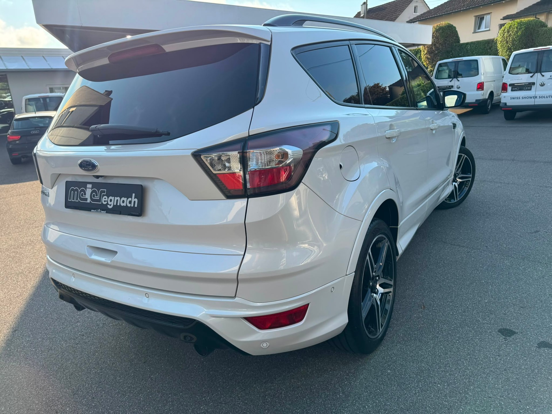 FORD Kuga 2.0 TDCi Carving 4WD PowerShift-image-8