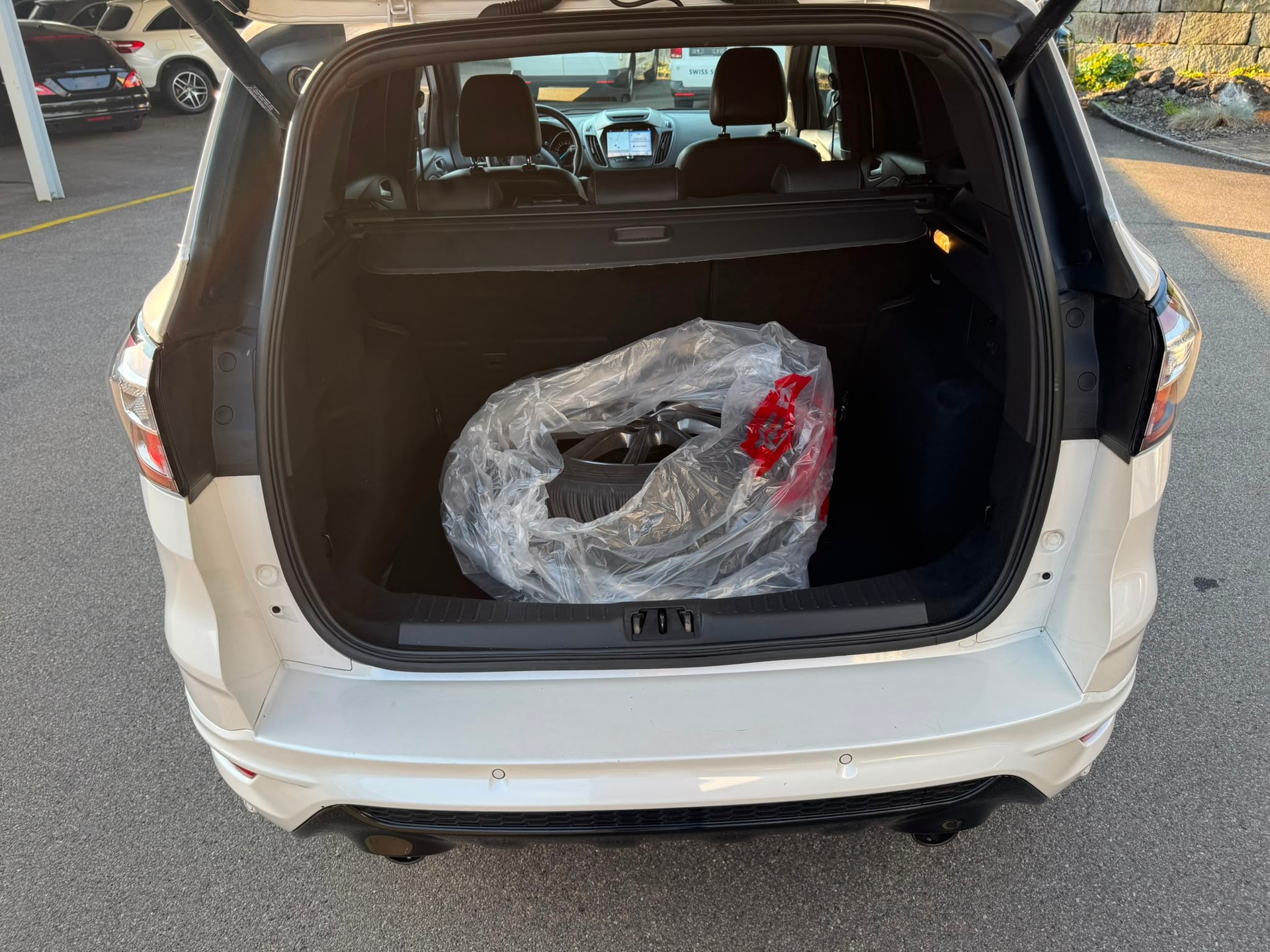 FORD Kuga 2.0 TDCi Carving 4WD PowerShift-image-7