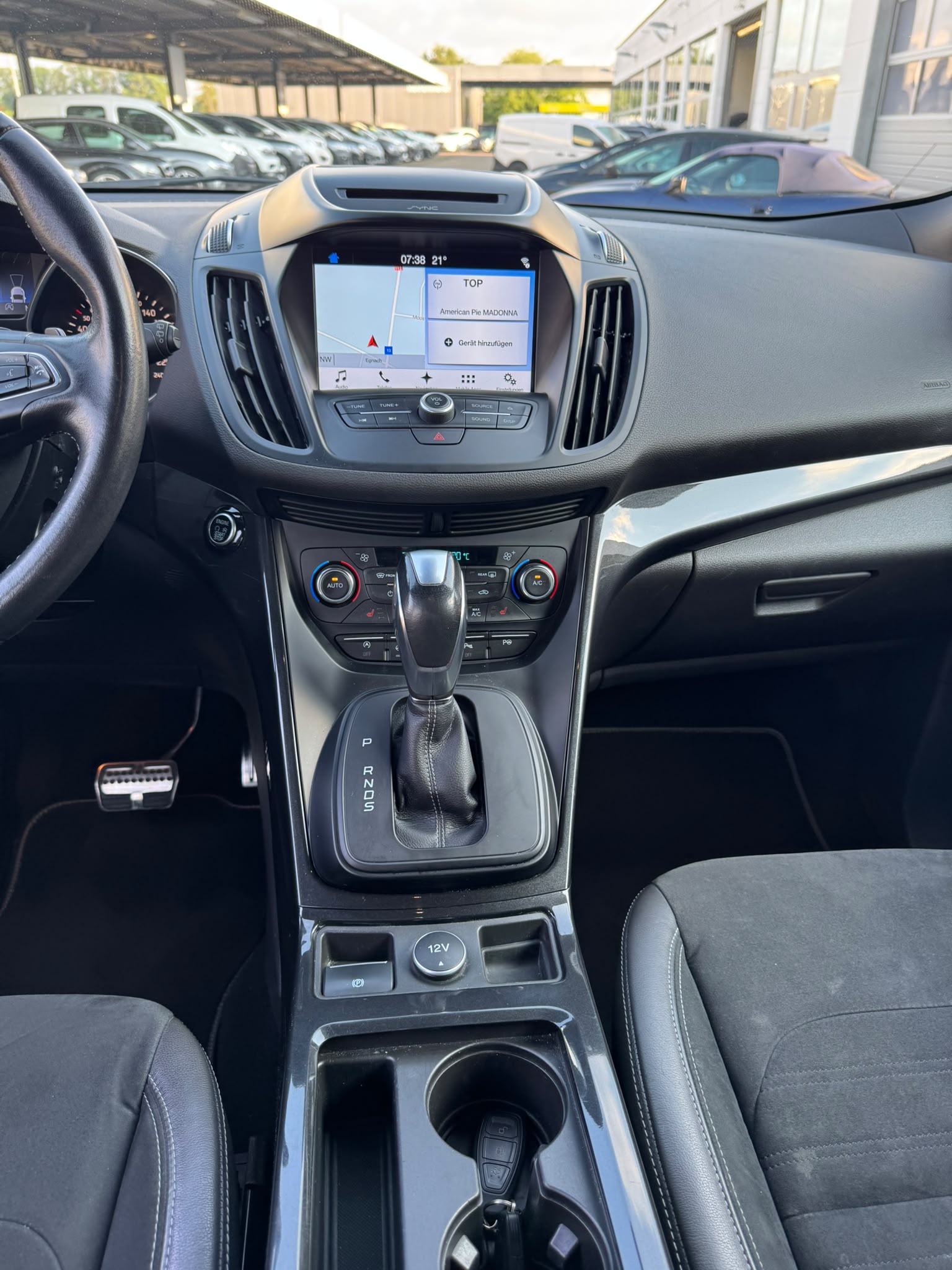 FORD Kuga 2.0 TDCi Carving 4WD PowerShift-image-12