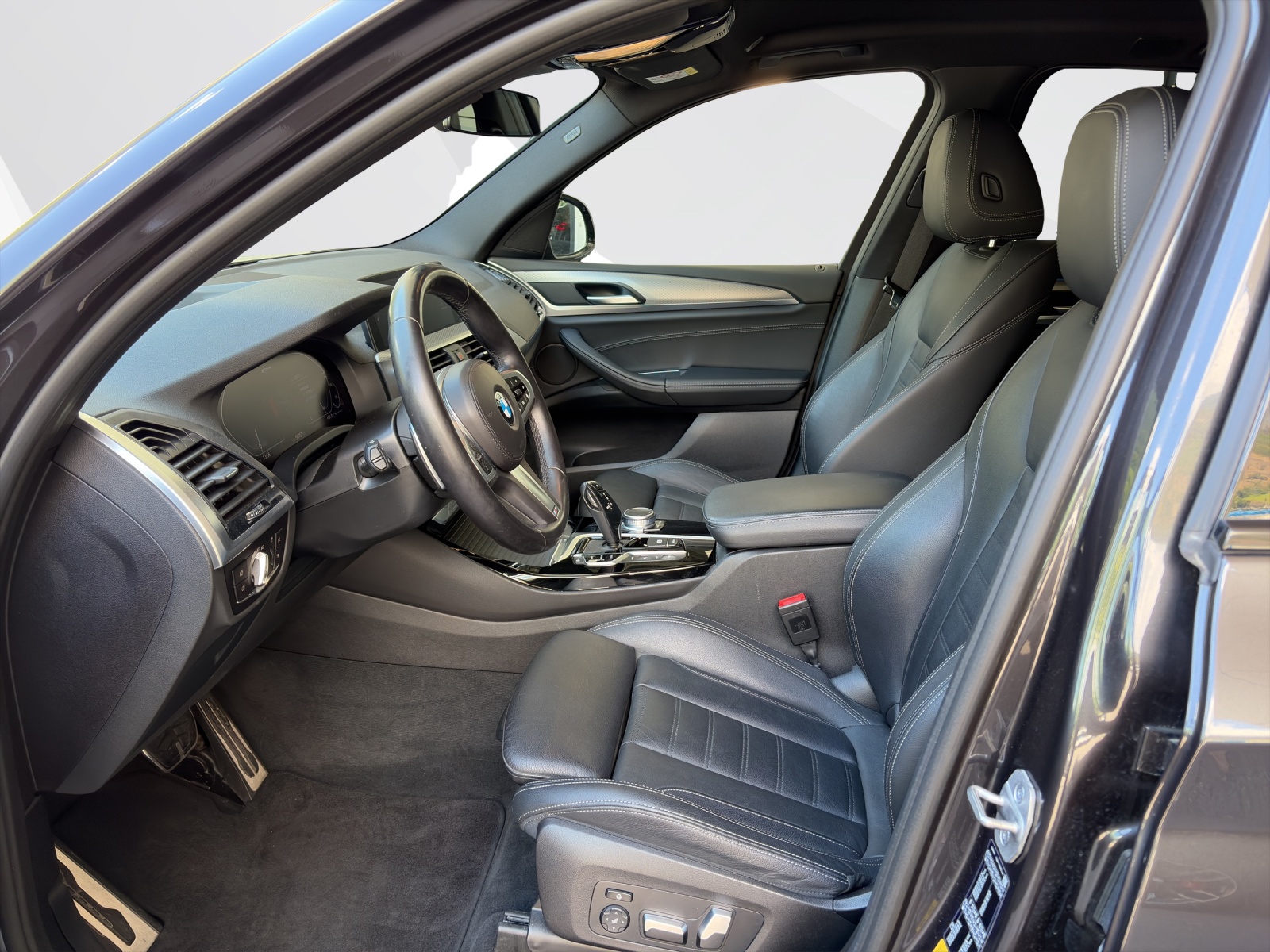 BMW X3 30e xDrive-image-9