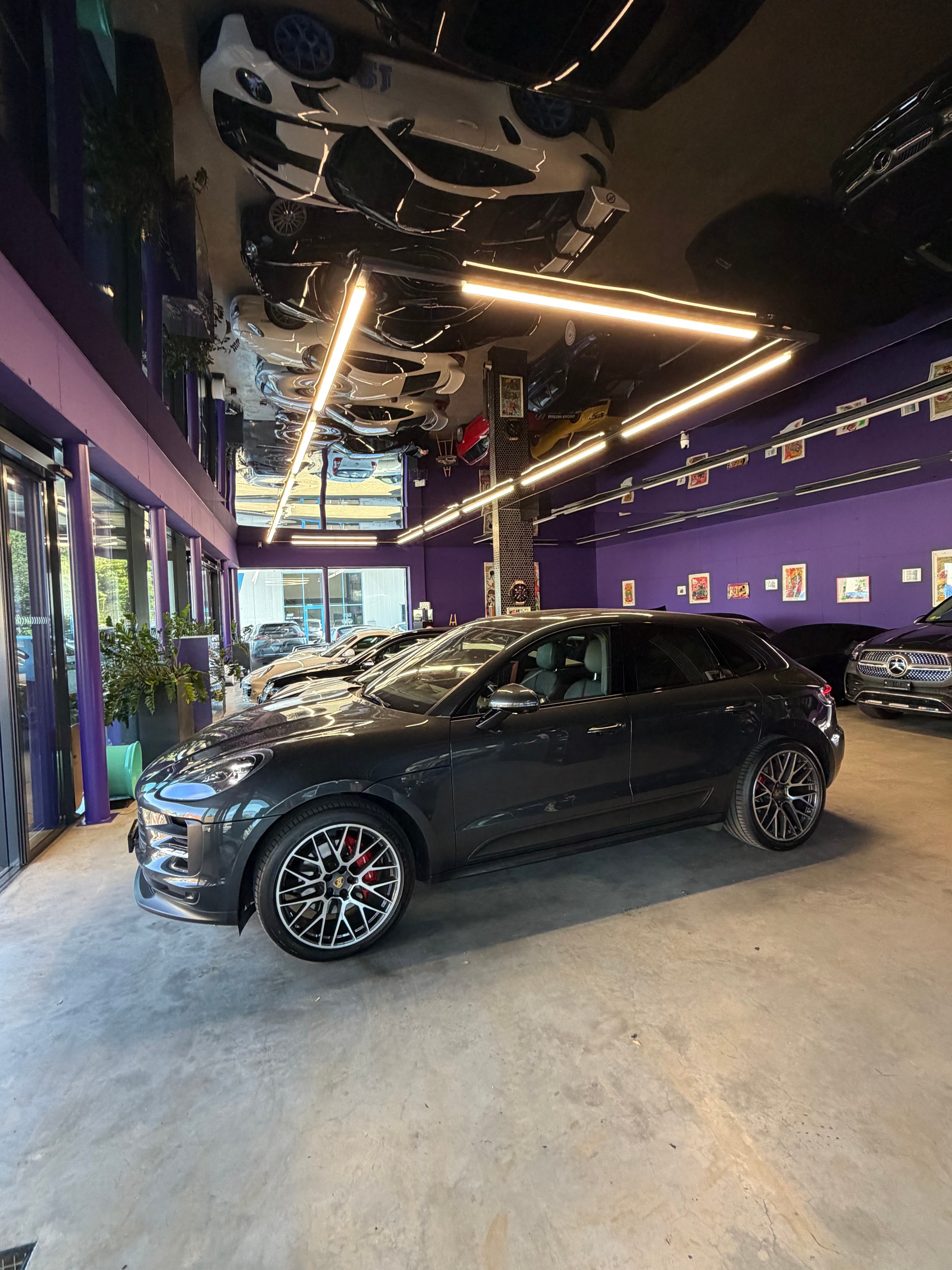 PORSCHE Macan S PDK-image-3