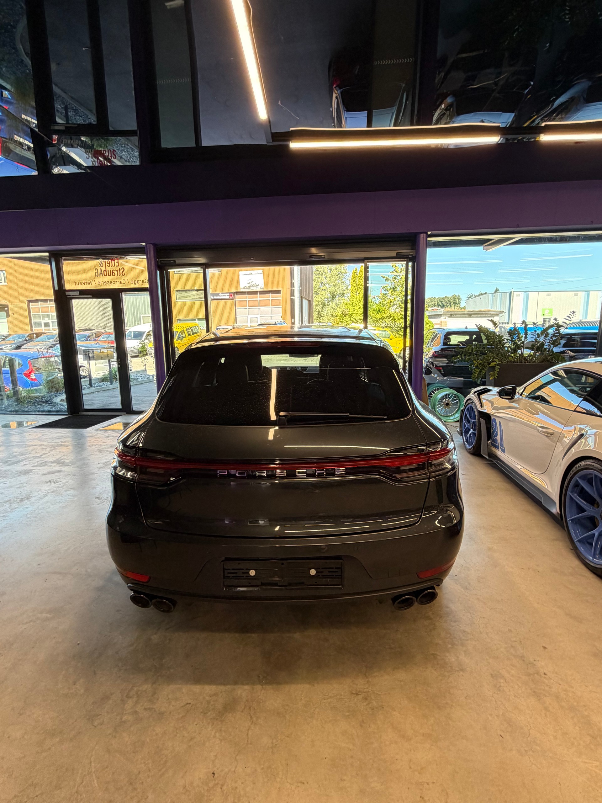 PORSCHE Macan S PDK-image-1