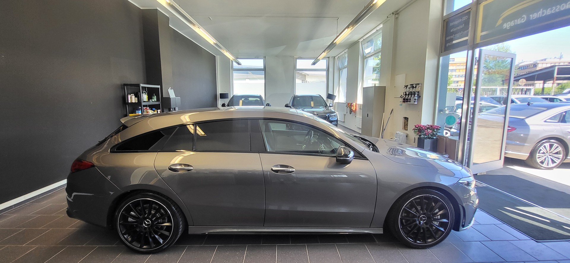 MERCEDES-BENZ CLA Shooting Brake 35 AMG 4Matic 7G-DCT-image-4