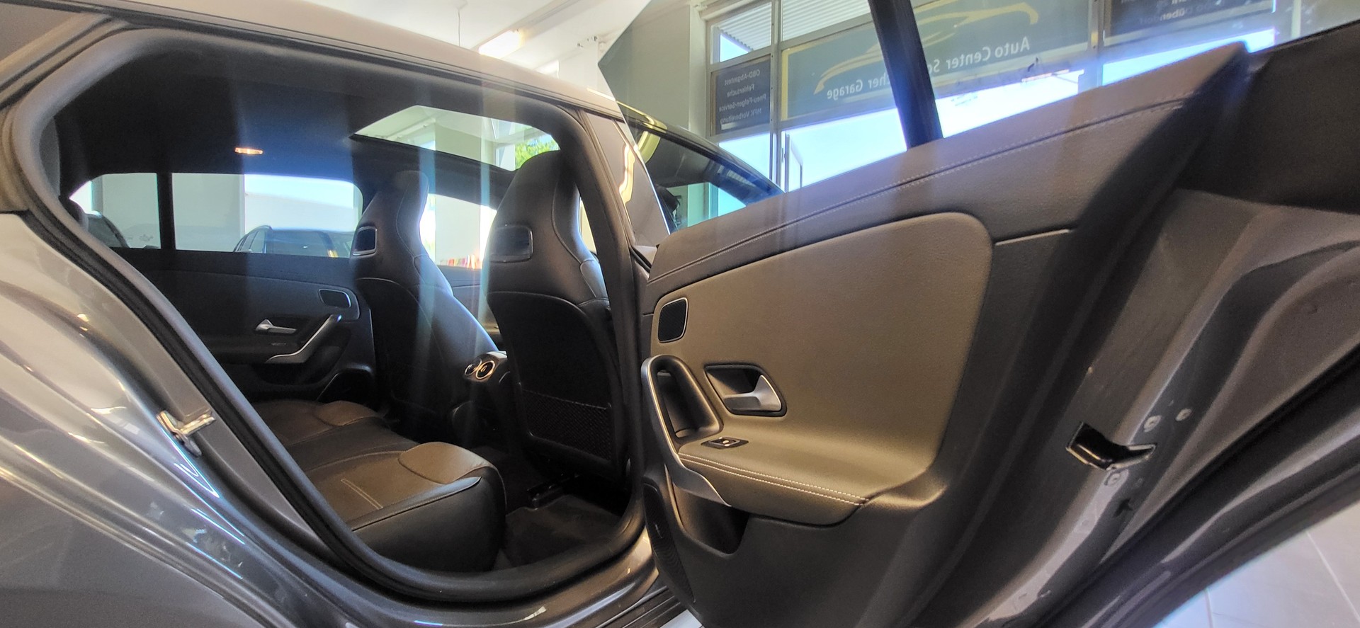 MERCEDES-BENZ CLA Shooting Brake 35 AMG 4Matic 7G-DCT-image-10