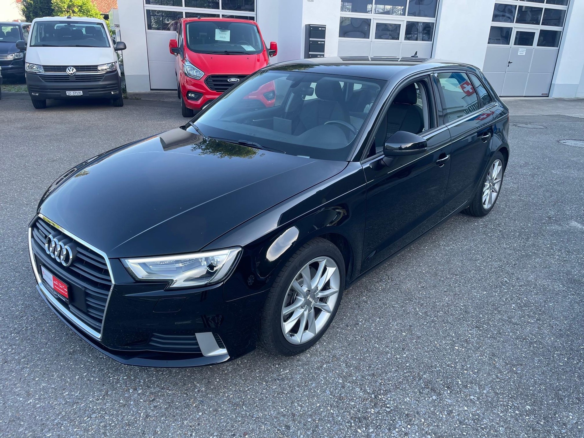 AUDI A3 Sportback 2.0 TDI 184 Sport qu. S-Tronic-image-0