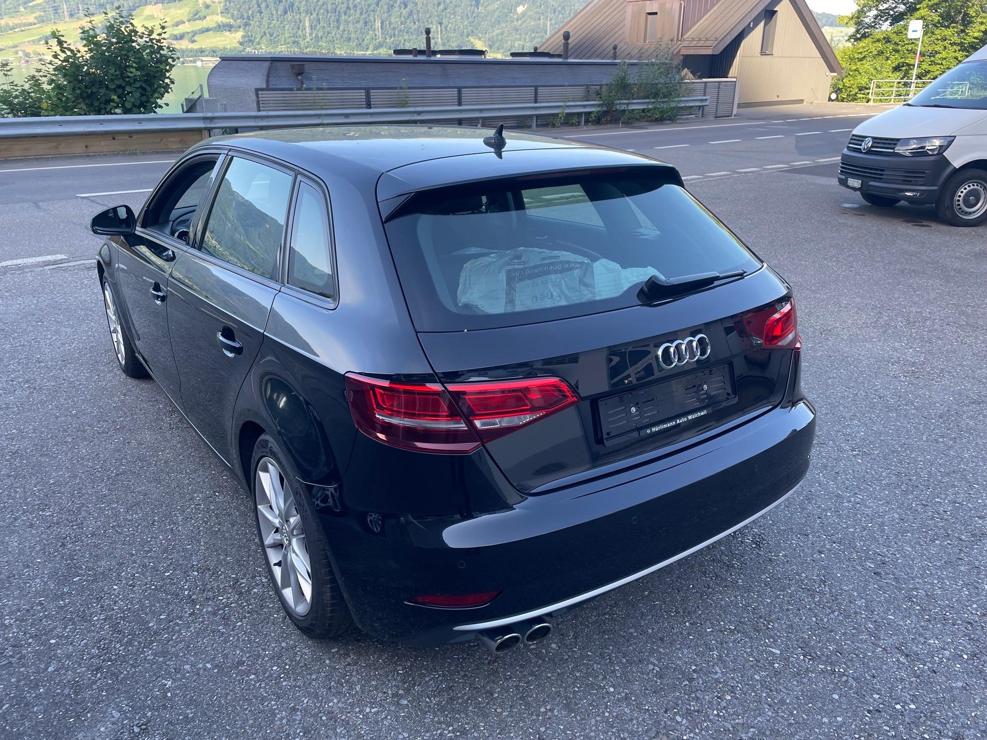 AUDI A3 Sportback 2.0 TDI 184 Sport qu. S-Tronic-image-2