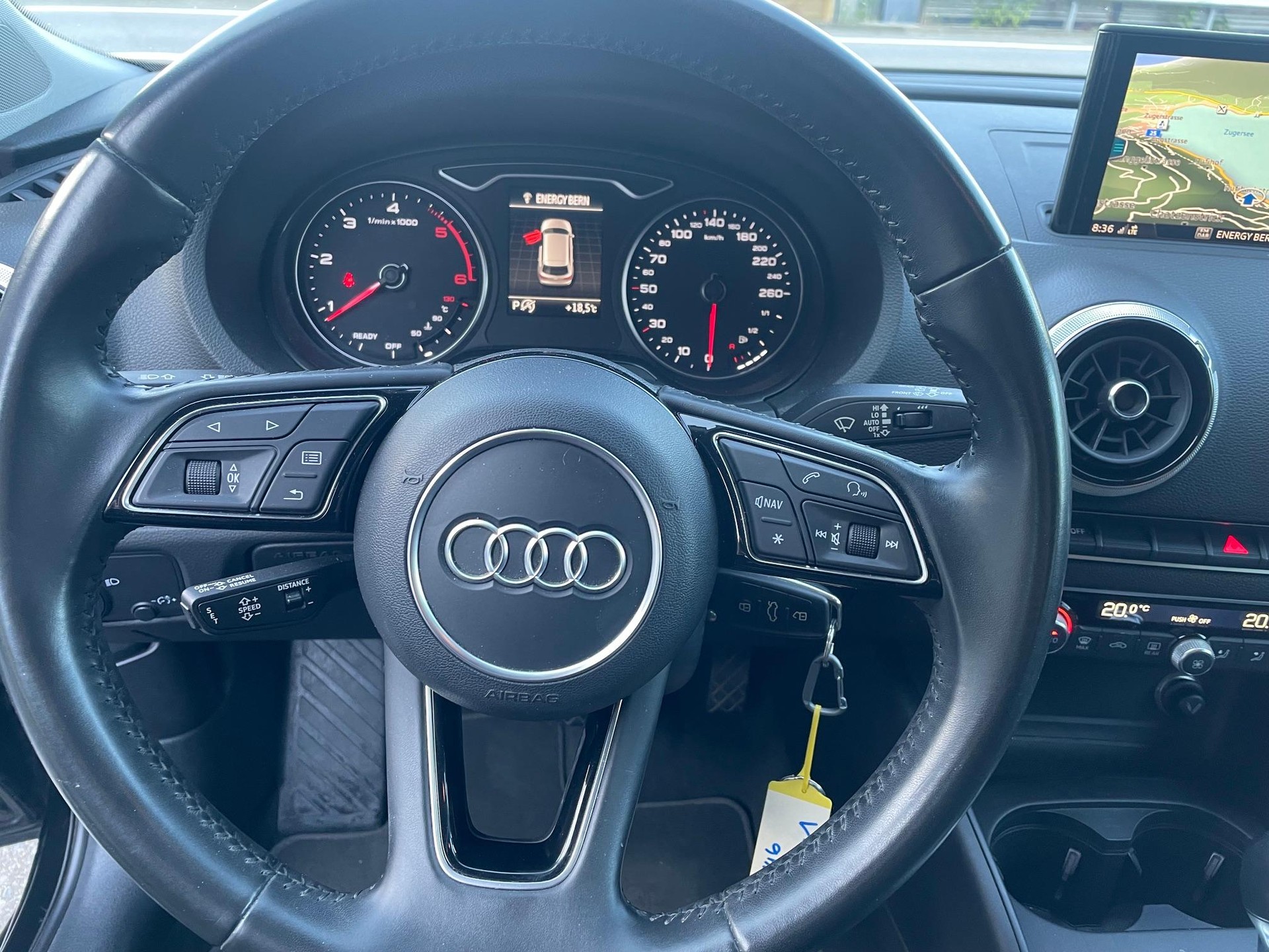 AUDI A3 Sportback 2.0 TDI 184 Sport qu. S-Tronic-image-4
