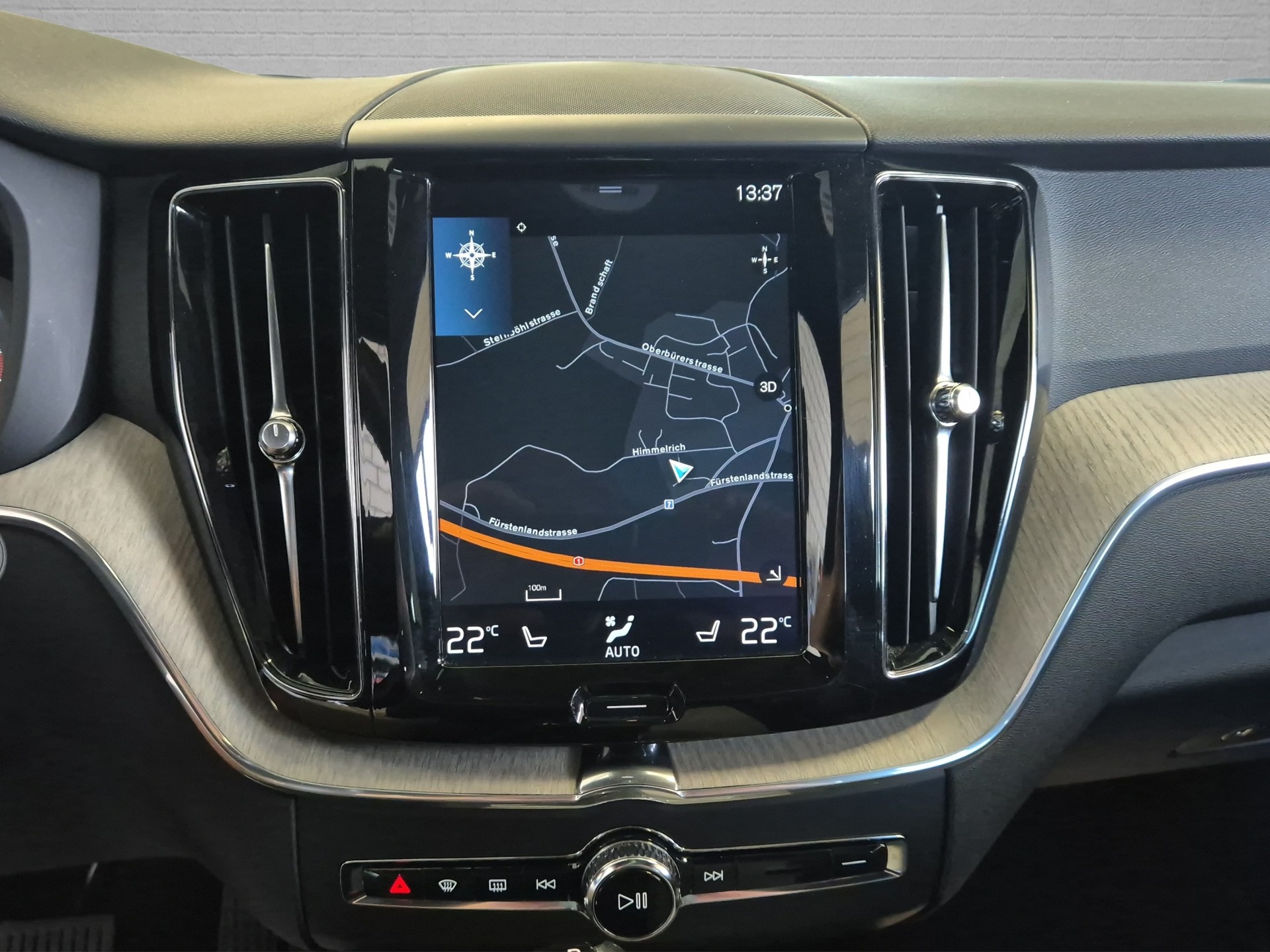 VOLVO XC60 T5 AWD Inscription Geartronic-image-22
