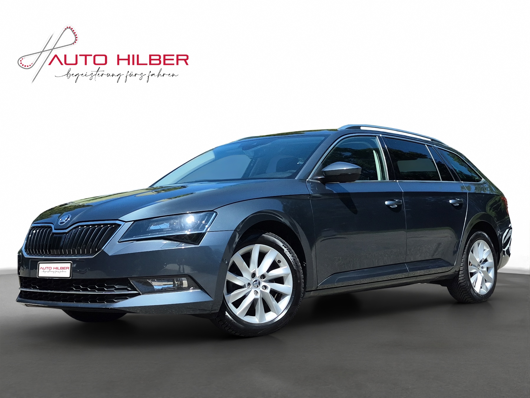 SKODA Superb Combi 2.0 TDi Style 4x4 DSG-image-0