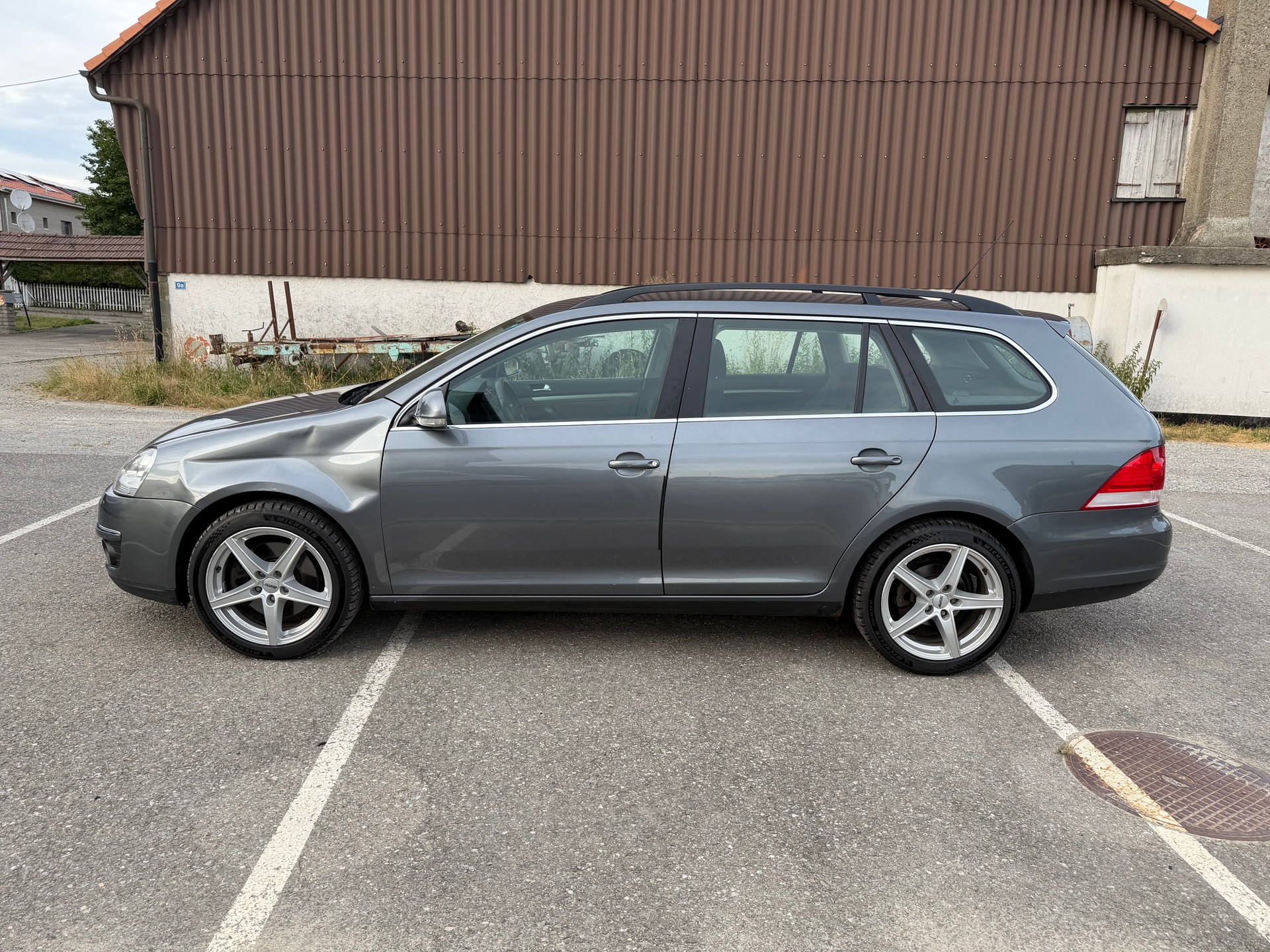 VW Golf Variant 1.4 TSI Value DSG-image-3