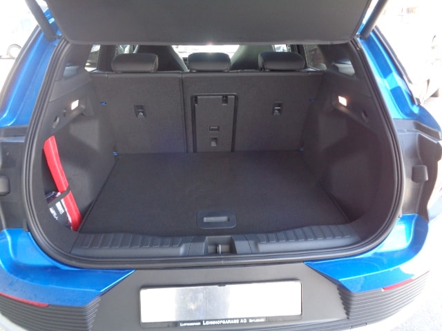 FORD Explorer Extended Range Premium AWD-image-4