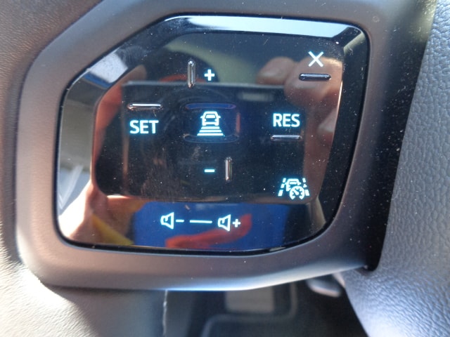FORD Explorer Extended Range Premium AWD-image-9
