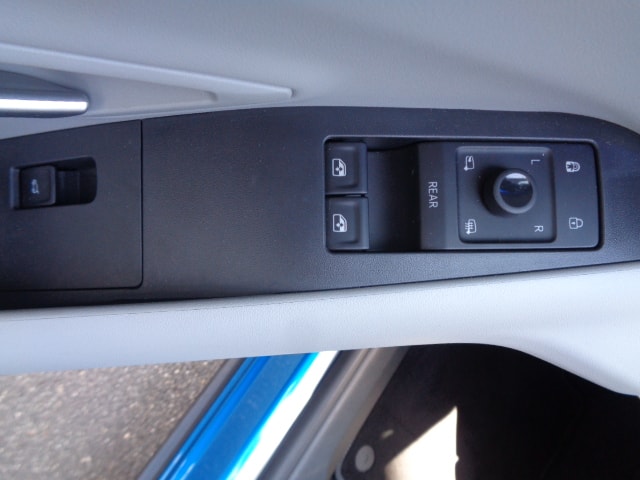 FORD Explorer Extended Range Premium AWD-image-7