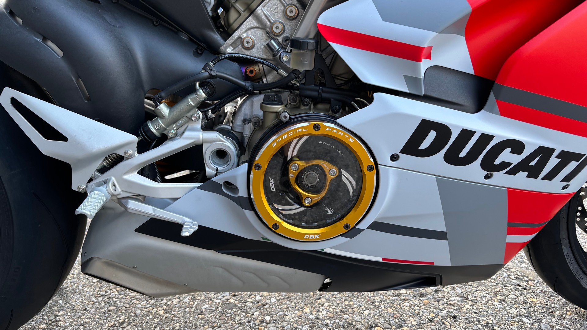 DUCATI Panigale V4 S Corse-image-4