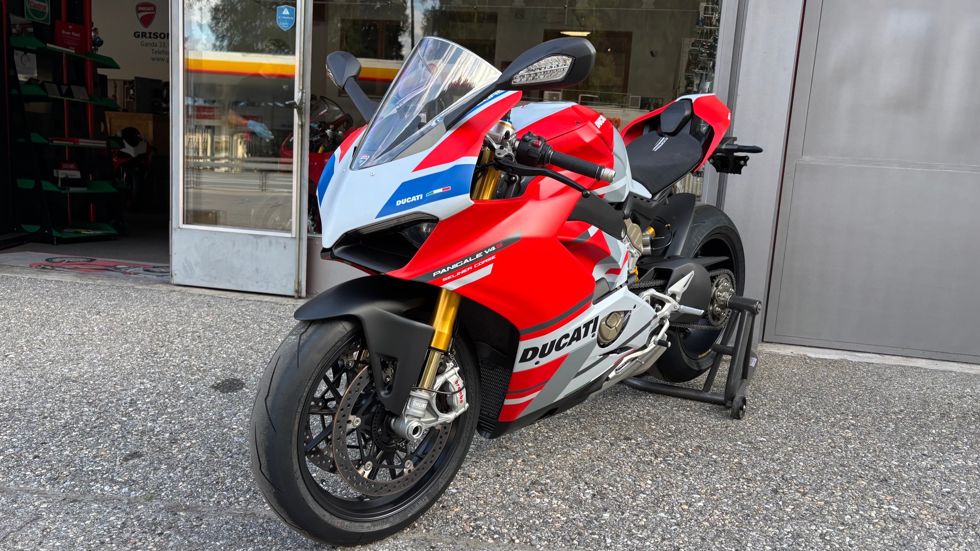 DUCATI Panigale V4 S Corse-image-2