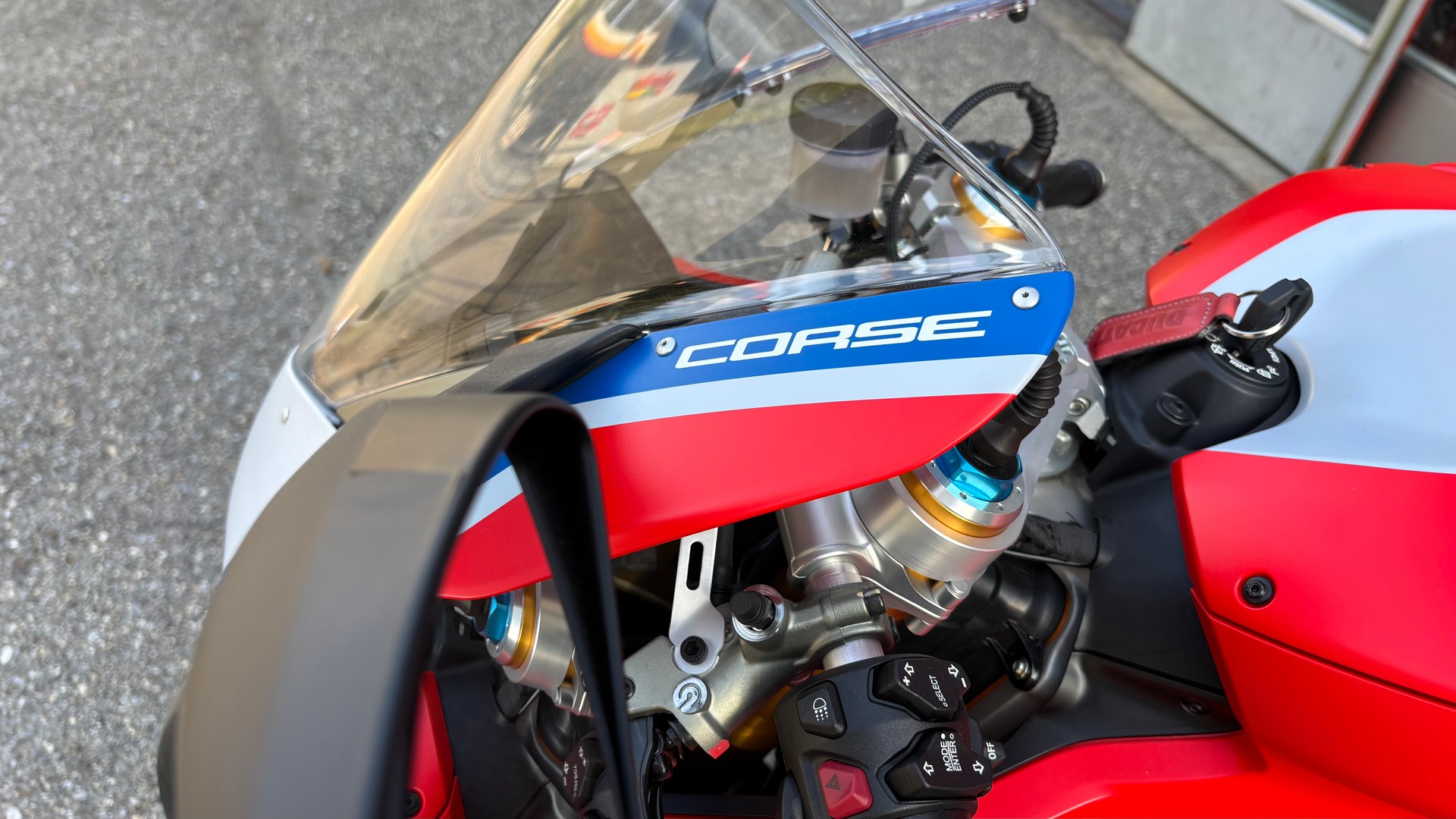 DUCATI Panigale V4 S Corse-image-12
