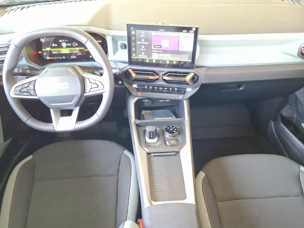 DACIA Bigster 1.2 Hybrid Extreme 4WD-image-4