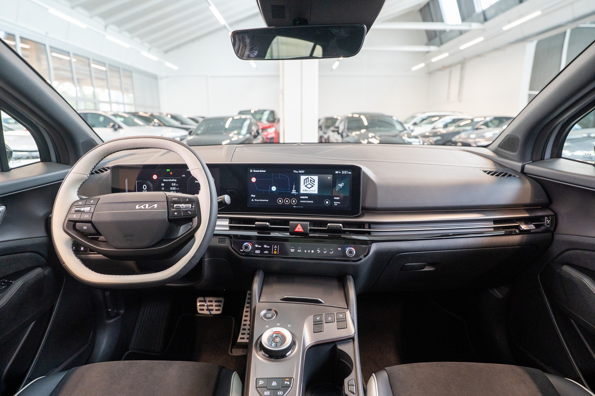 KIA Sportage 1.6T-GDi PHEV GT-Line Power Edition A / Panorama-Schiebedach-image-16