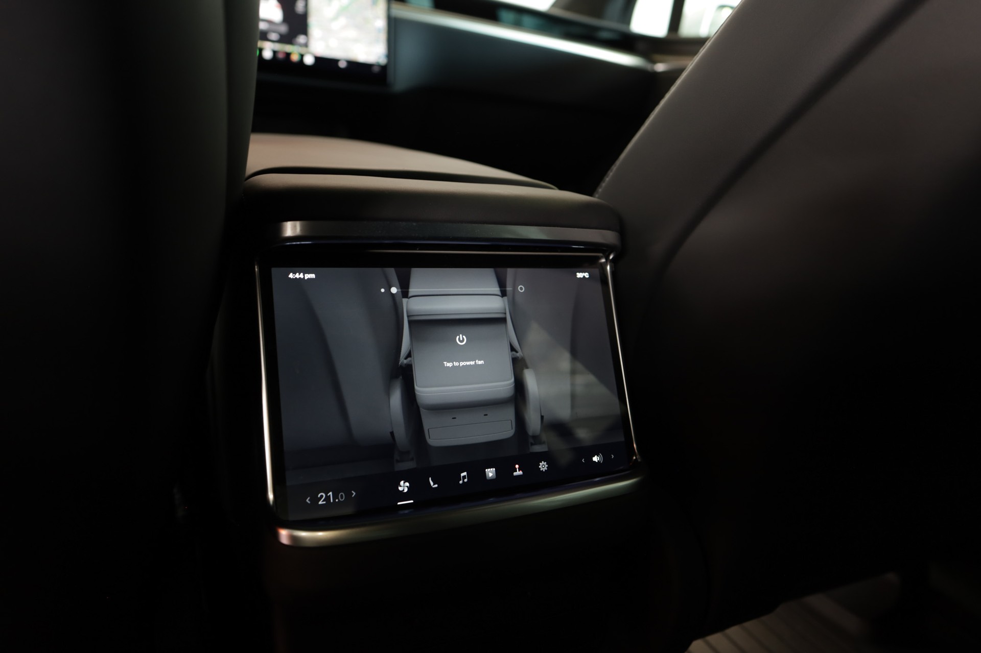 TESLA Model X 100kWh Plaid-image-13