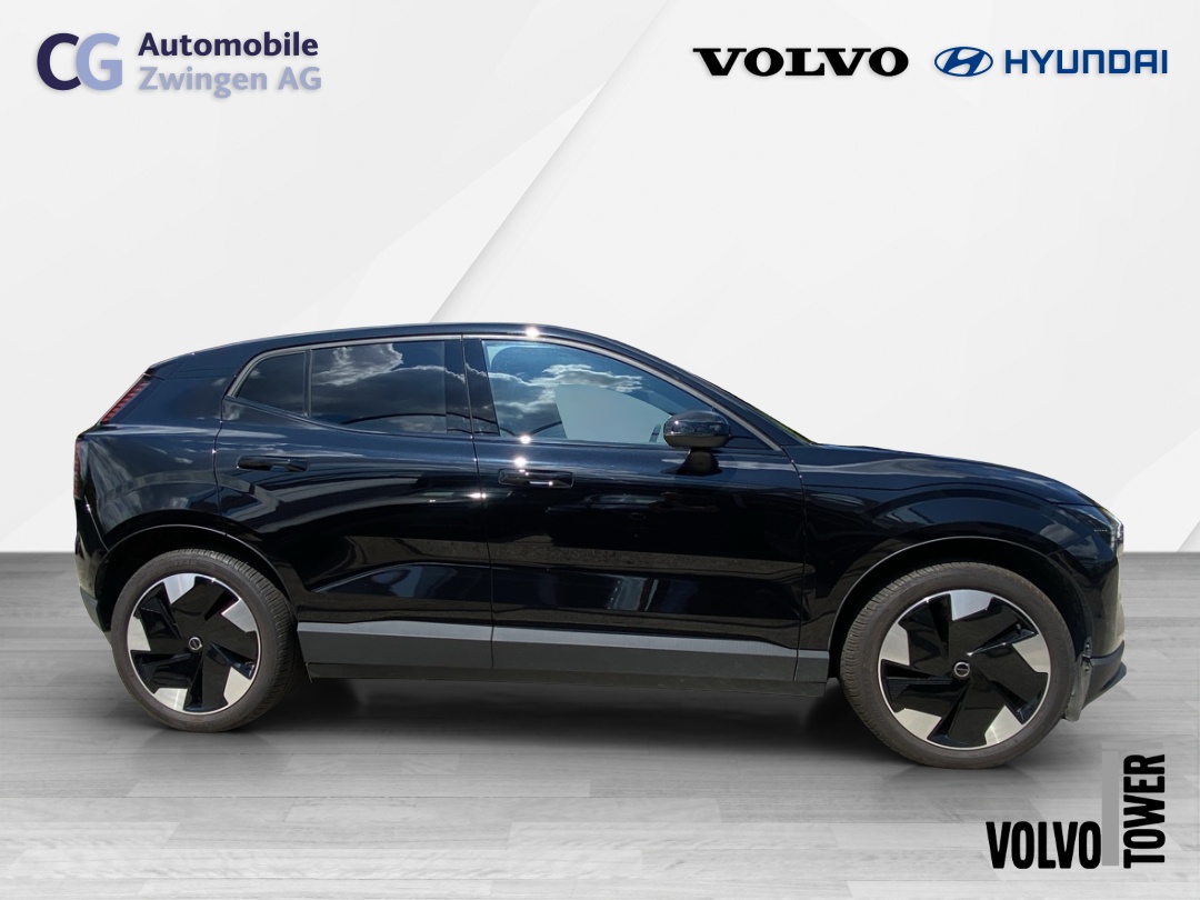 VOLVO EX30 E60 69kWh Twin Ultra-image-4