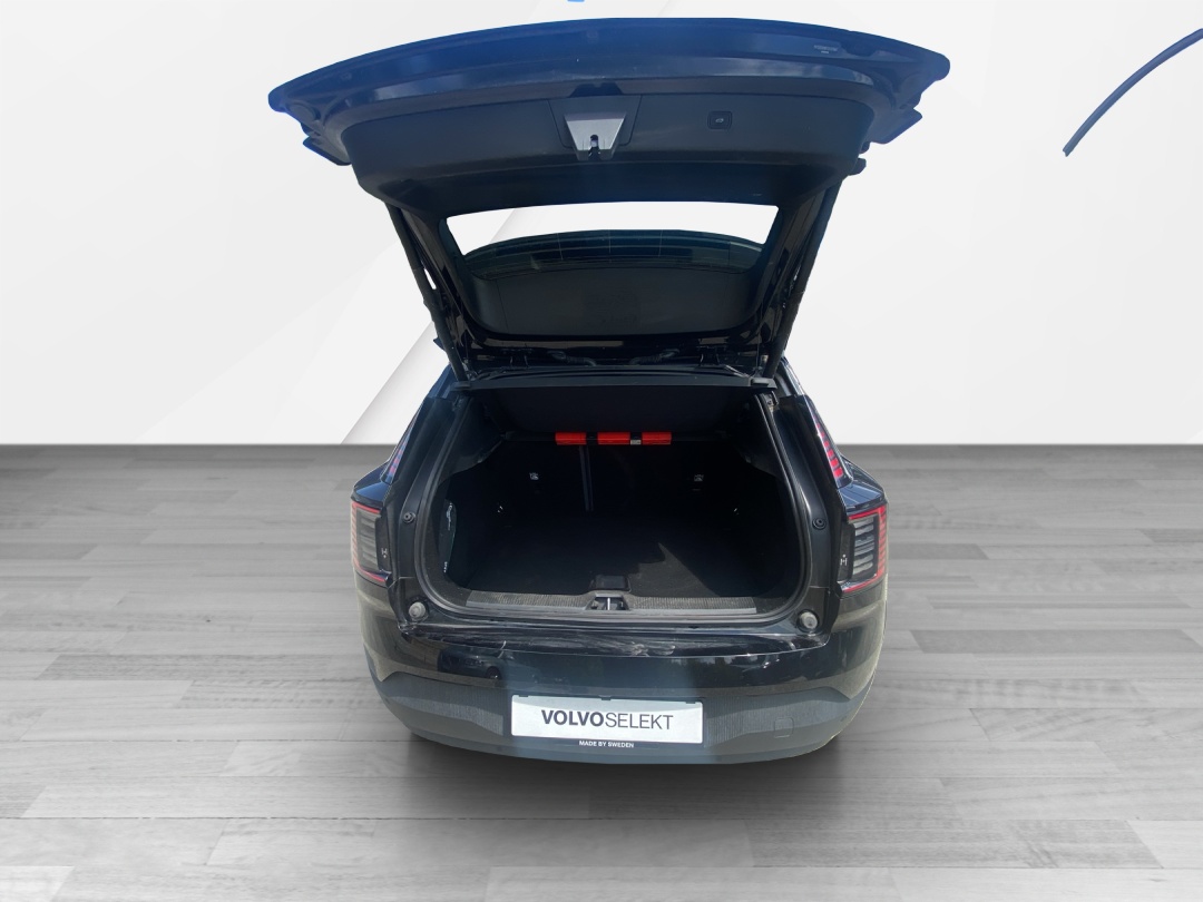 VOLVO EX30 E60 69kWh Twin Ultra-image-12