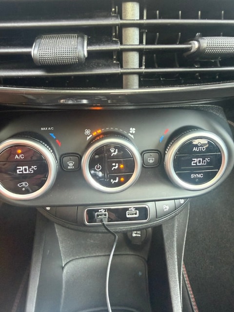 FIAT 500X 1.6MJ Sport-image-18