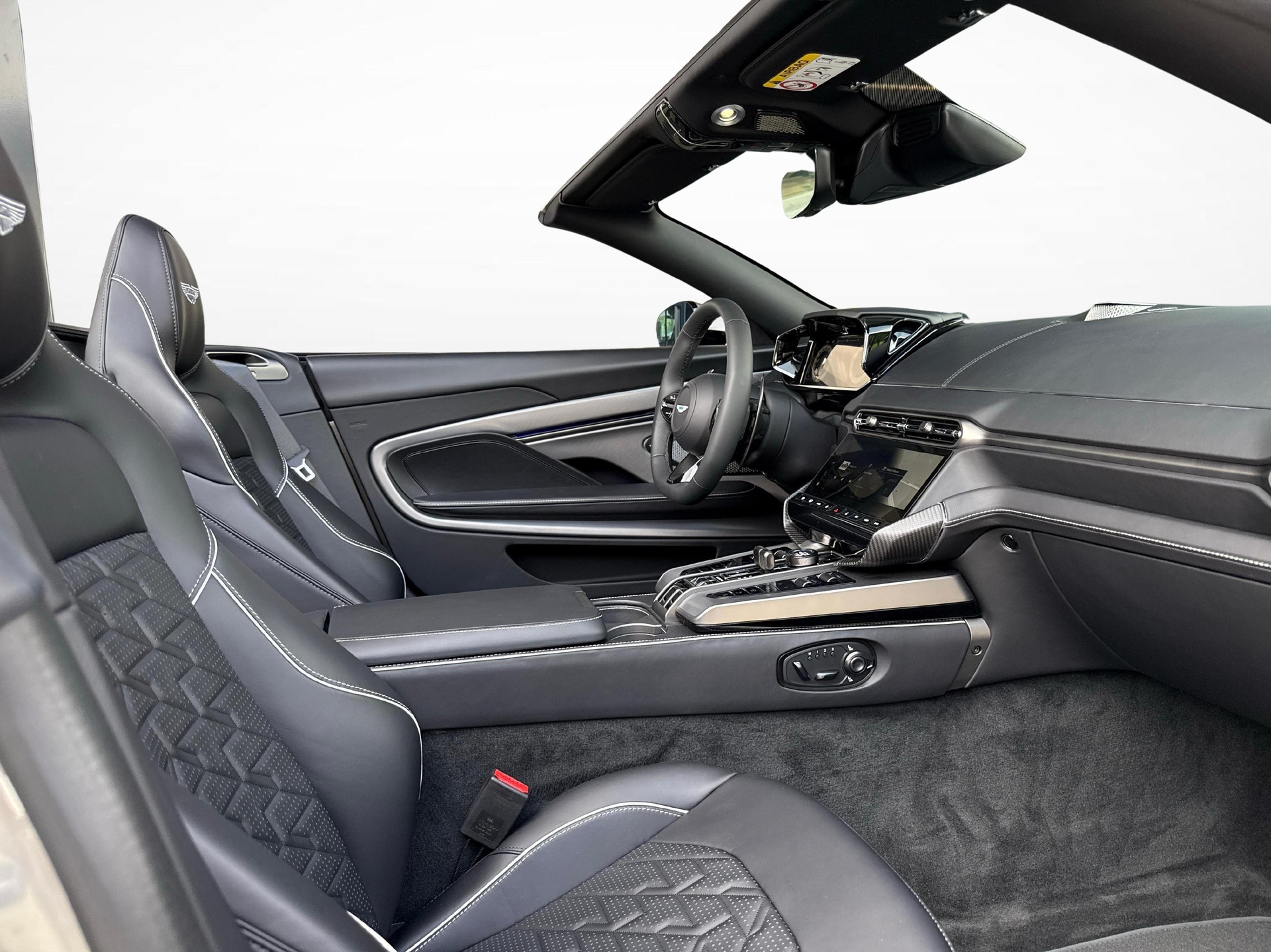 ASTON MARTIN Vanquish Volante 5.2 V12 Bi-Turbo-image-9