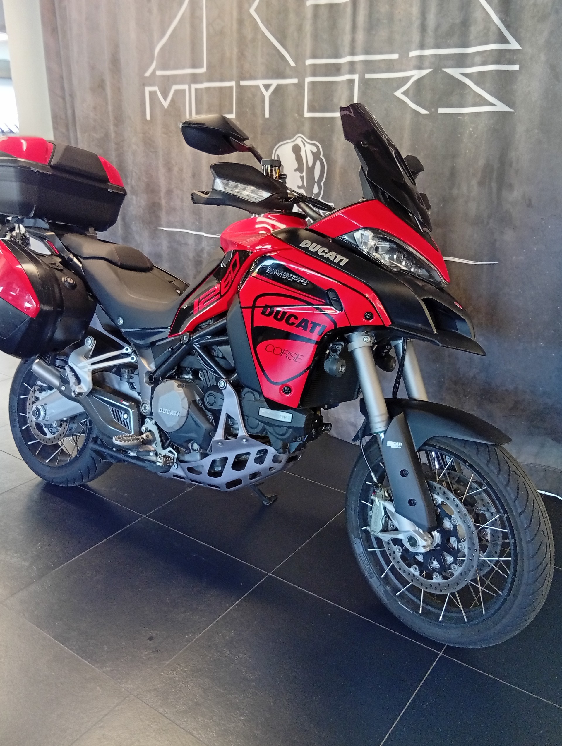 DUCATI Multistrada 1260 Enduro Touring-showroom-element-1