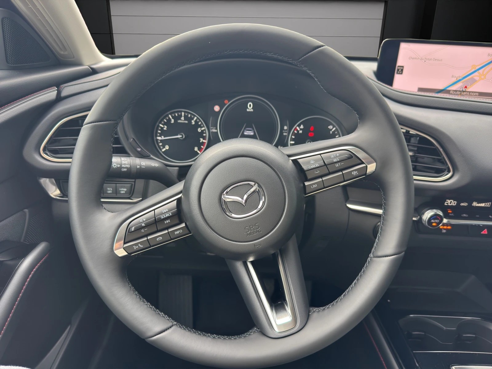 MAZDA CX-30 SKYACTIV-X 186 M Hybrid Homura AWD AT-image-12