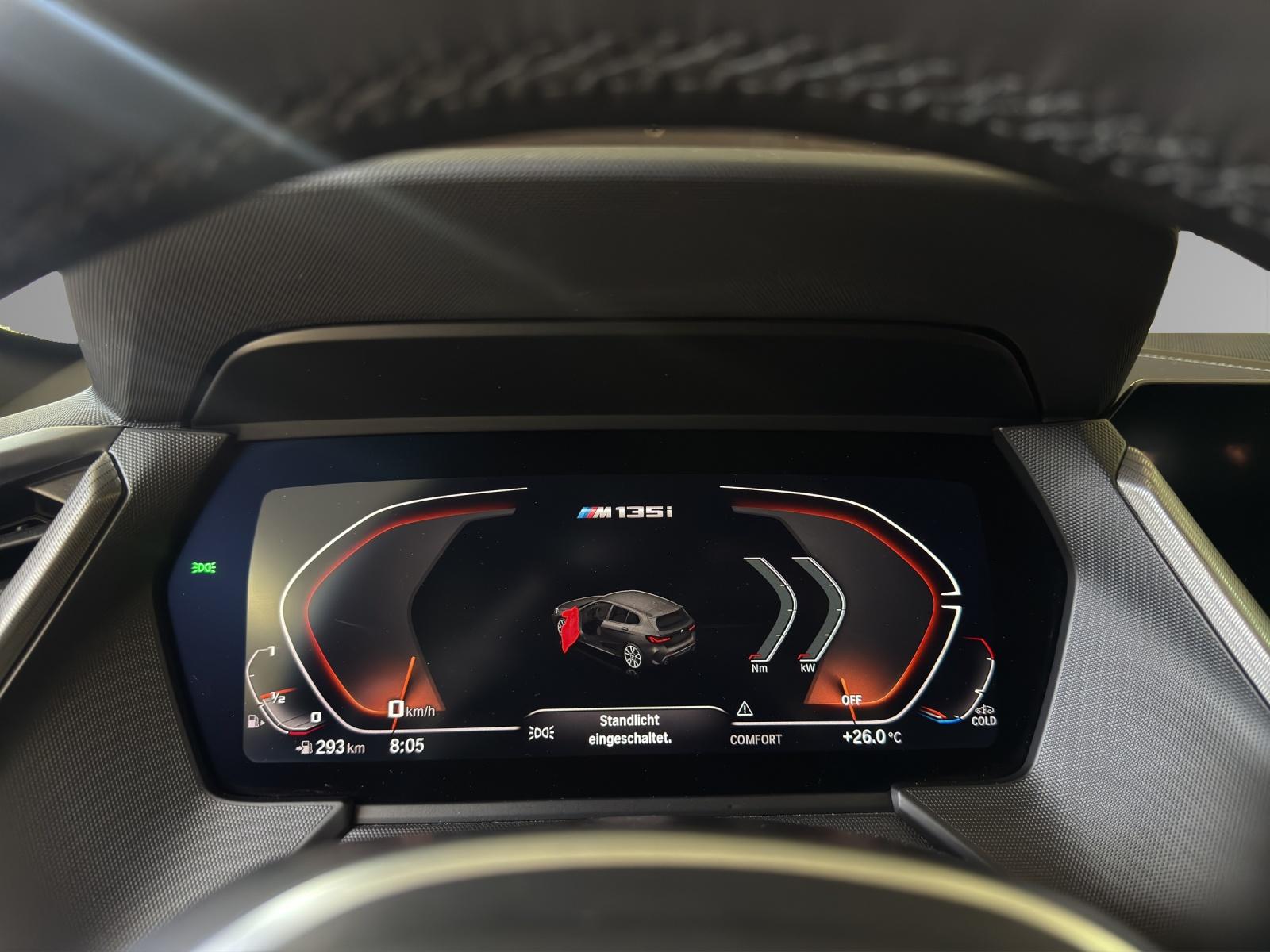 BMW M135i xDrive M Performance Paket-image-12