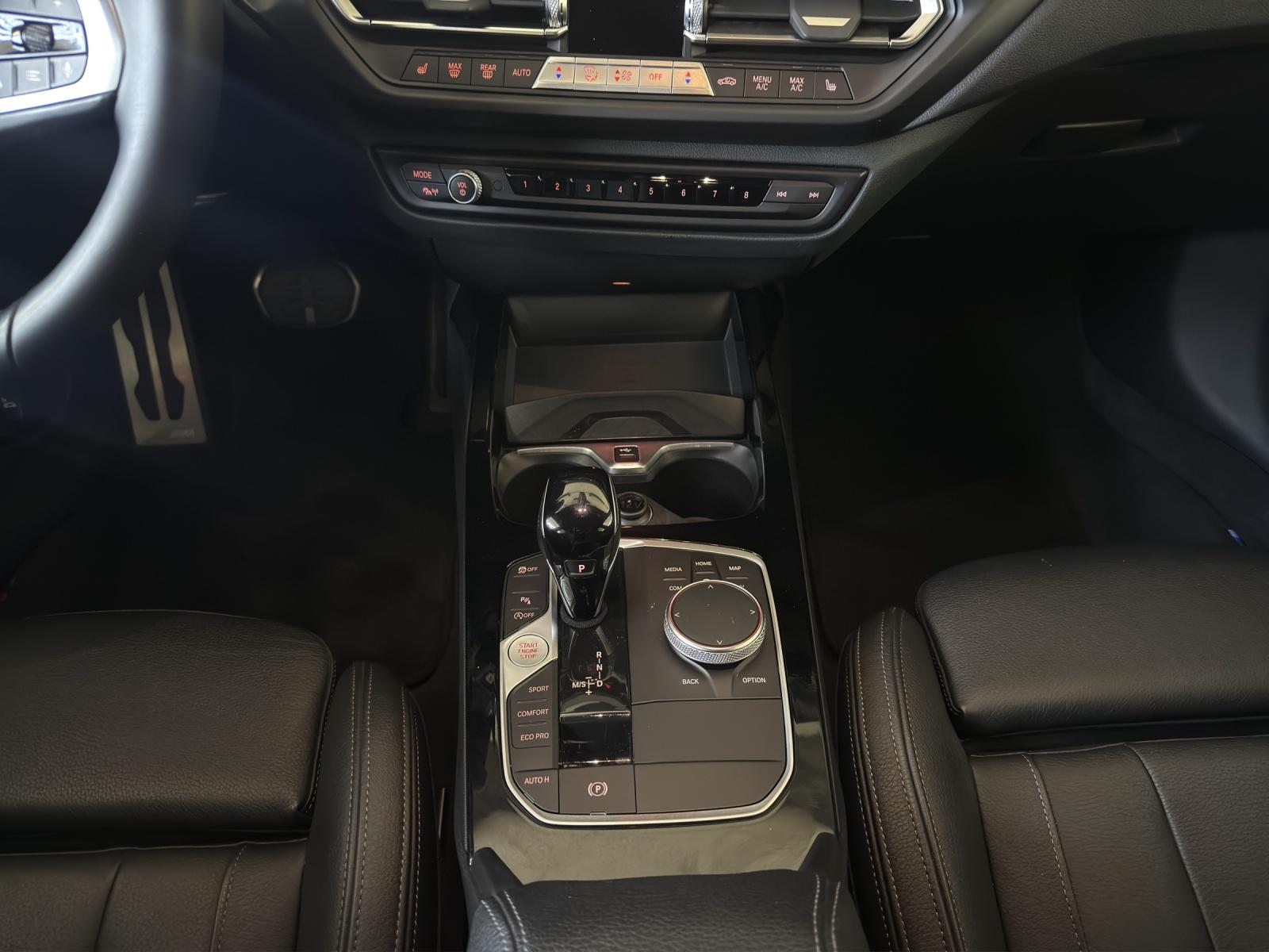 BMW M135i xDrive M Performance Paket-image-15