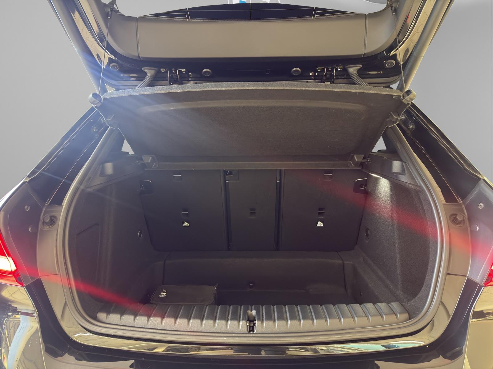 BMW M135i xDrive M Performance Paket-image-17