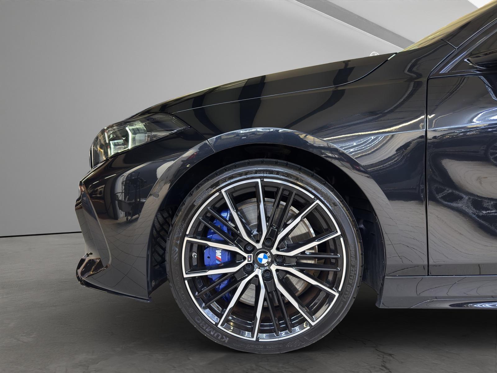BMW M135i xDrive M Performance Paket-image-21