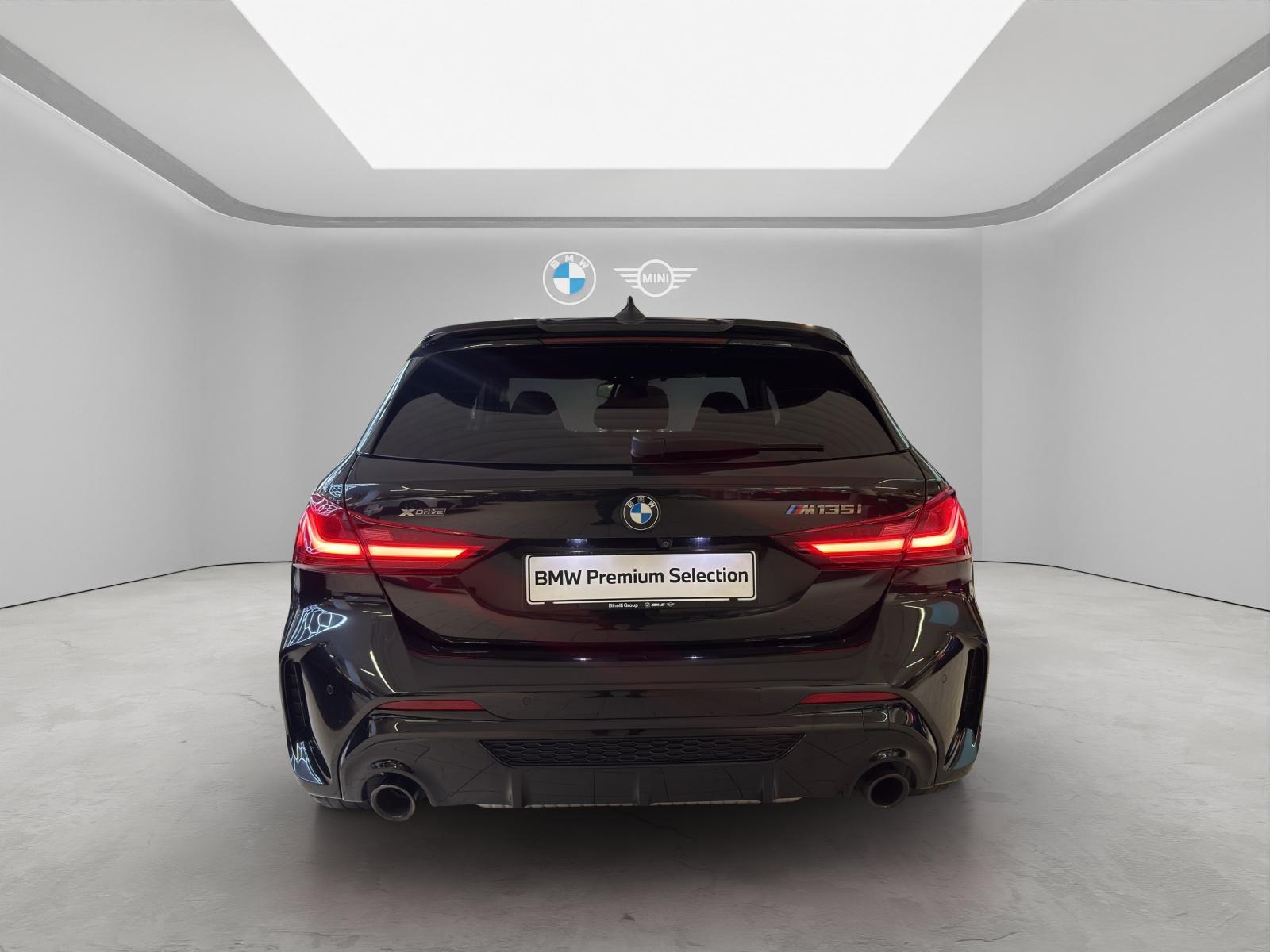 BMW M135i xDrive M Performance Paket-image-3