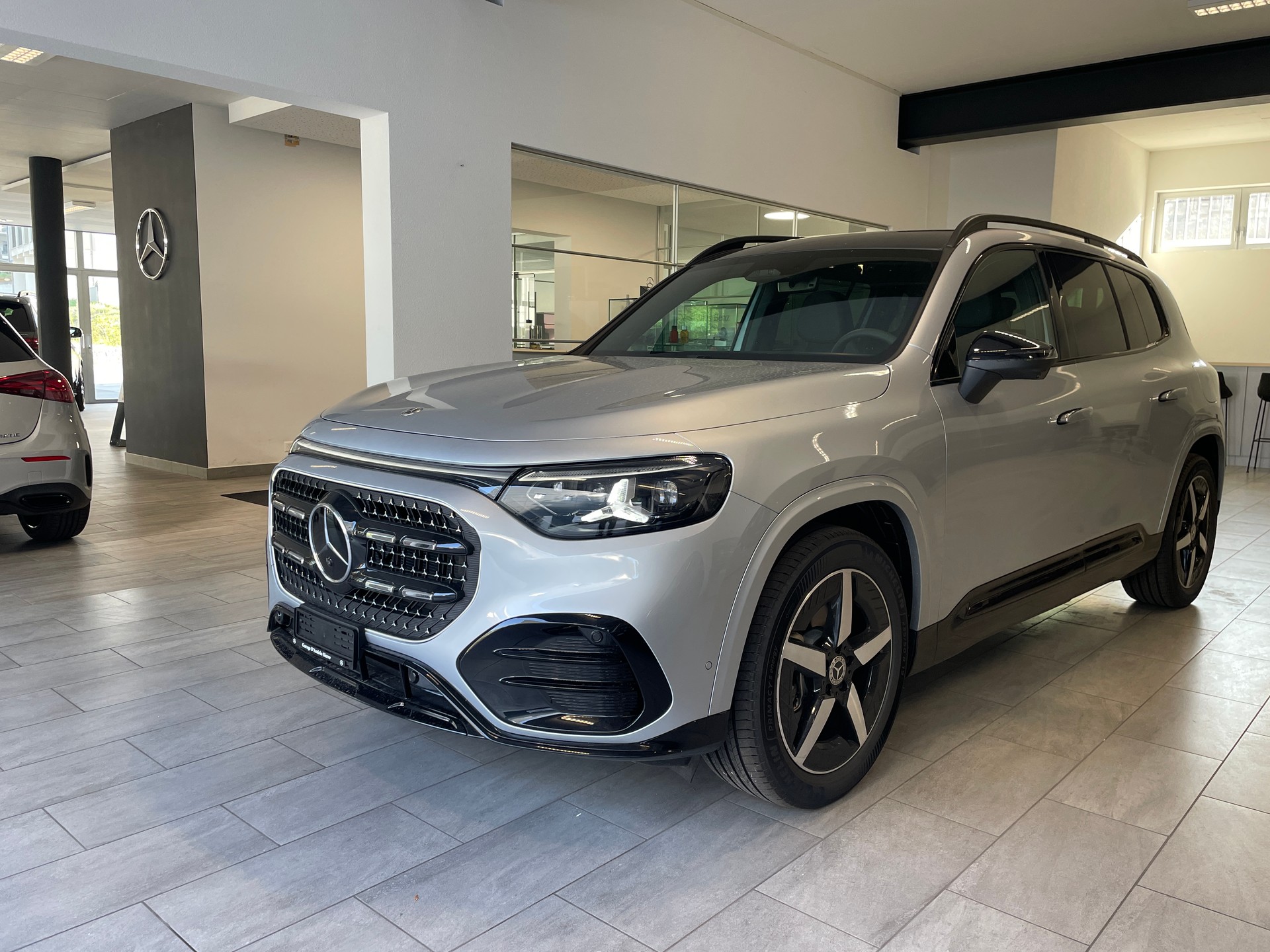 MERCEDES-BENZ GLB 220 4M AMG Line 7places
