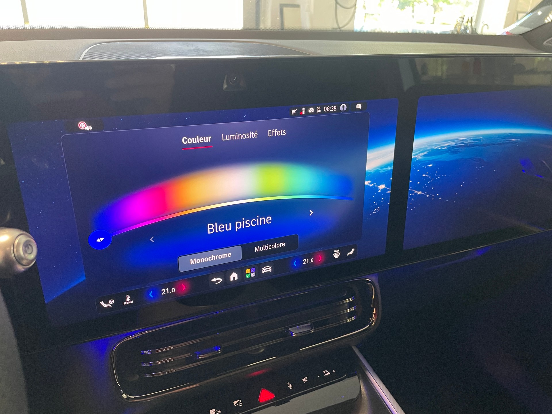 MERCEDES-BENZ GLB 220 4M AMG Line 7places-image-17