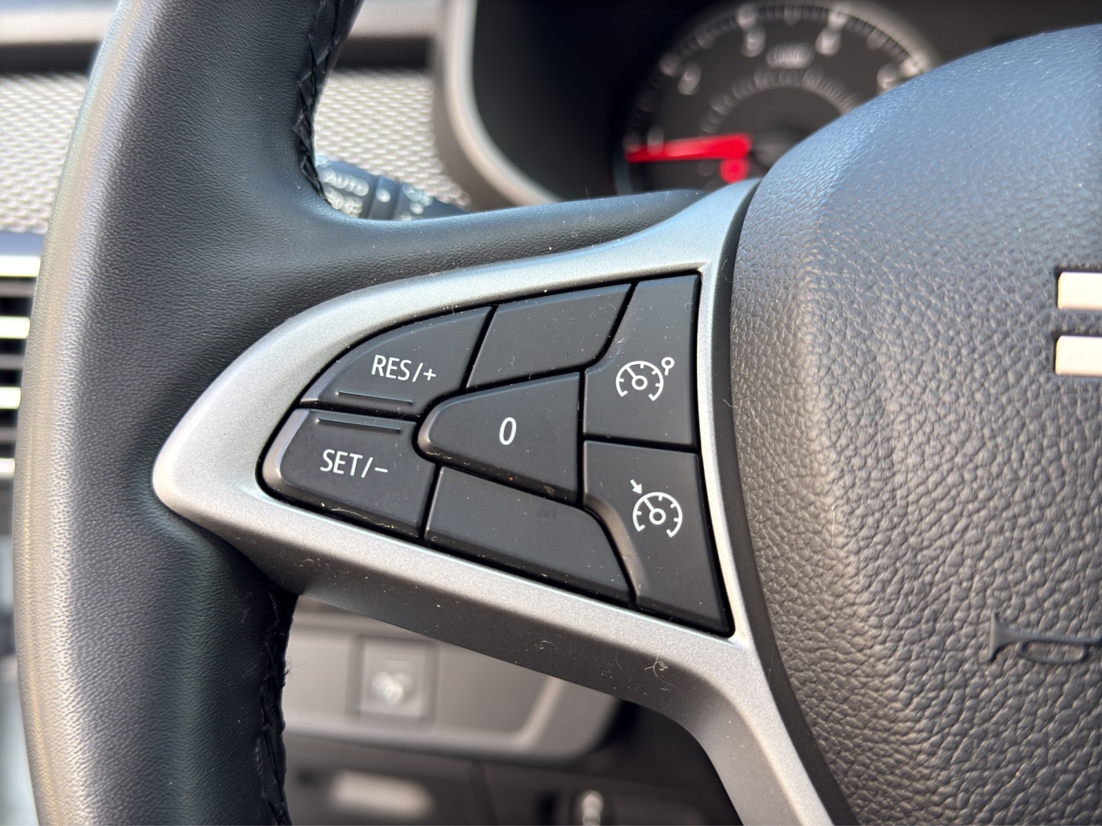 DACIA Sandero TCe 90 Expression CVT-image-20