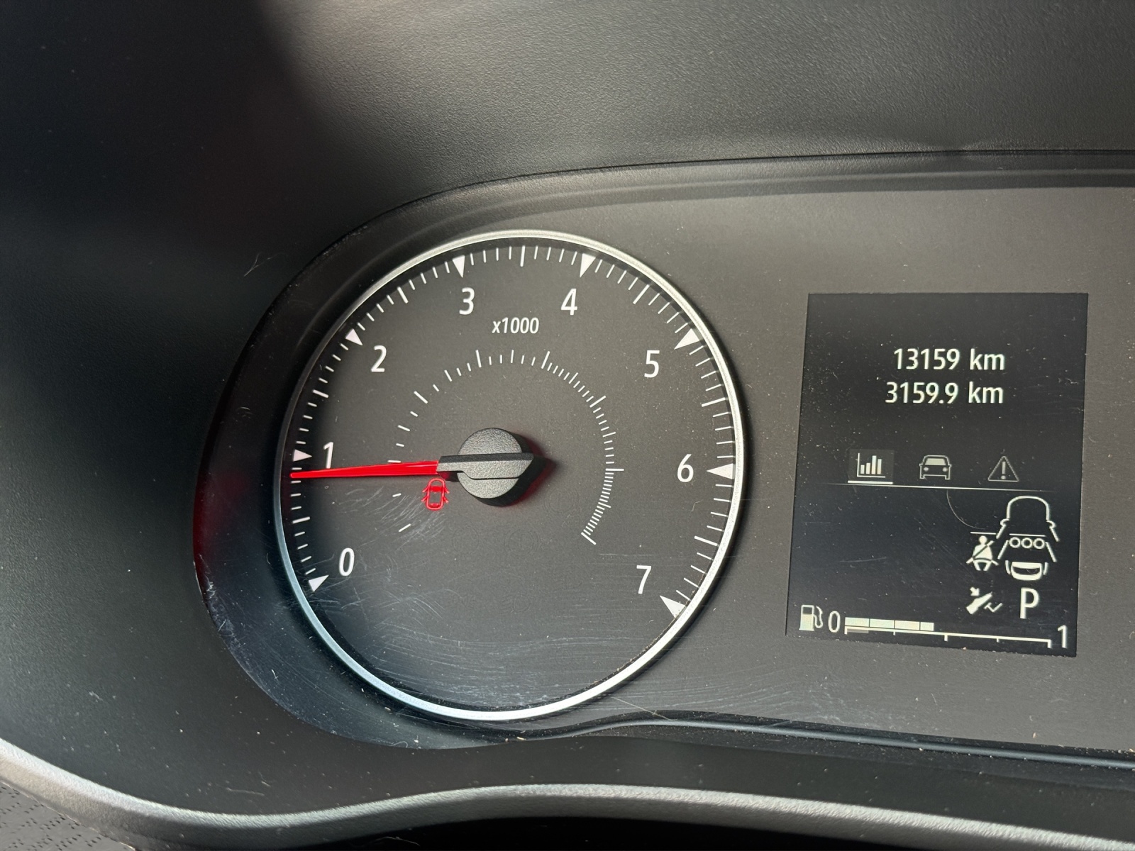 DACIA Sandero TCe 90 Expression CVT-image-10