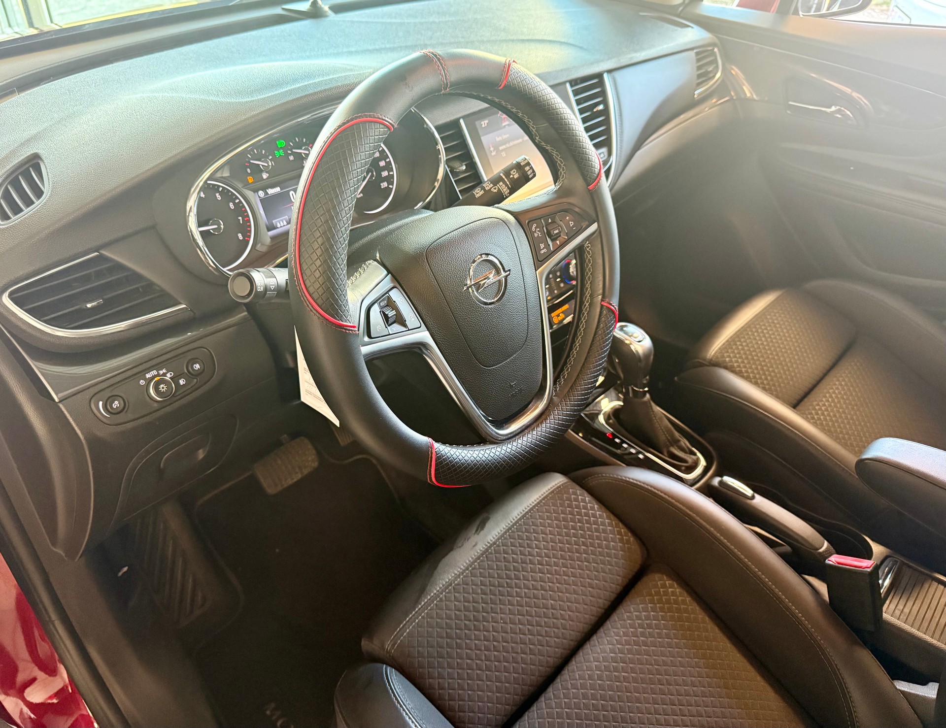 OPEL Mokka X 1.4i 16V Turbo Excellence 4WD Automatik-image-12