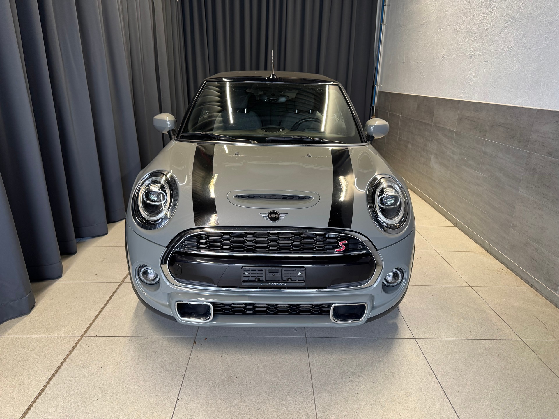 MINI Cooper S Cabriolet DKG (8)-showroom-element-1