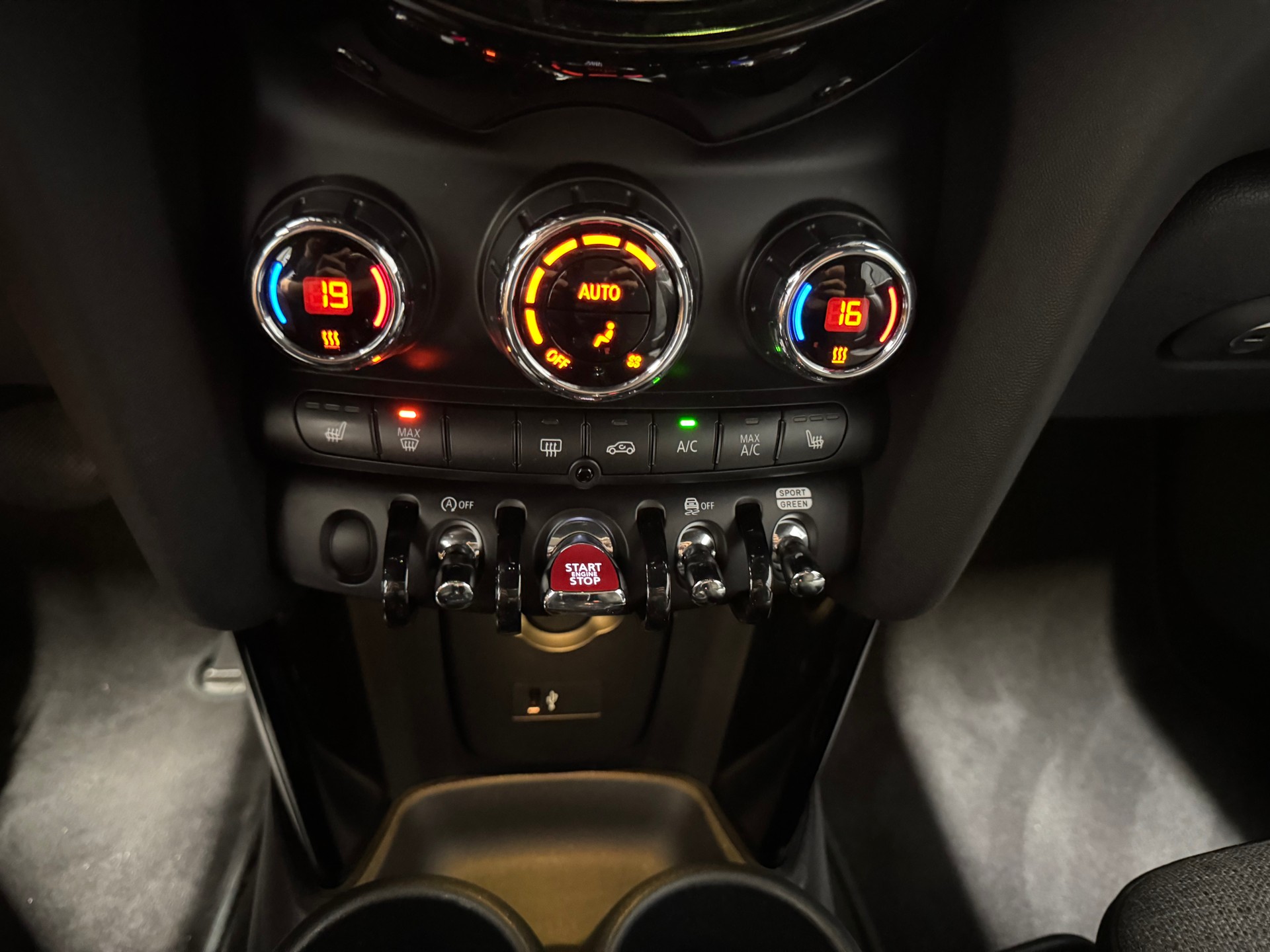MINI Cooper S Cabriolet DKG (8)-image-18