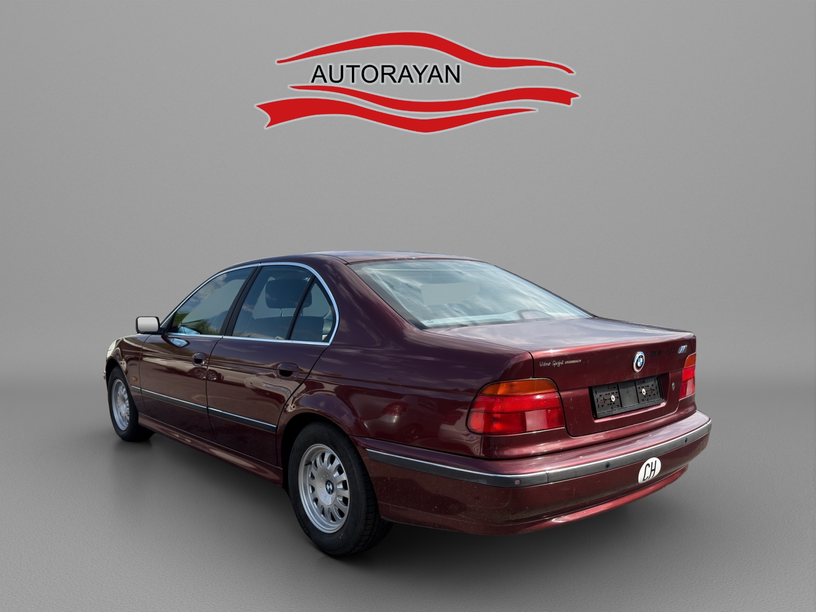 BMW 523i-image-5