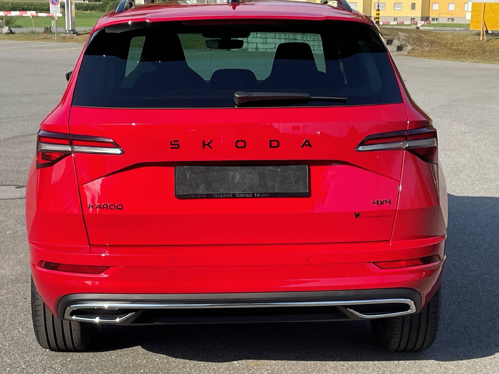 SKODA Karoq 2.0 TSI SportLine 4x4 DSG-image-3