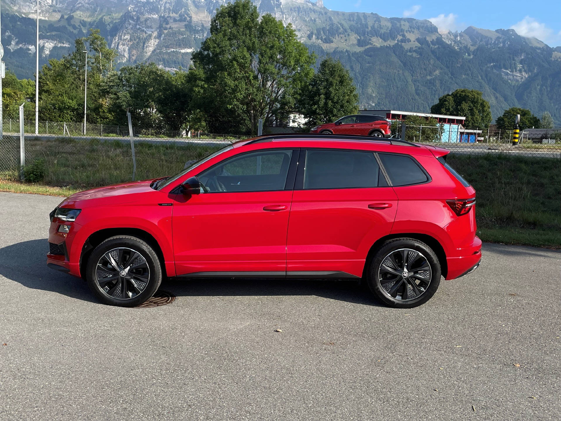 SKODA Karoq 2.0 TSI SportLine 4x4 DSG-image-1