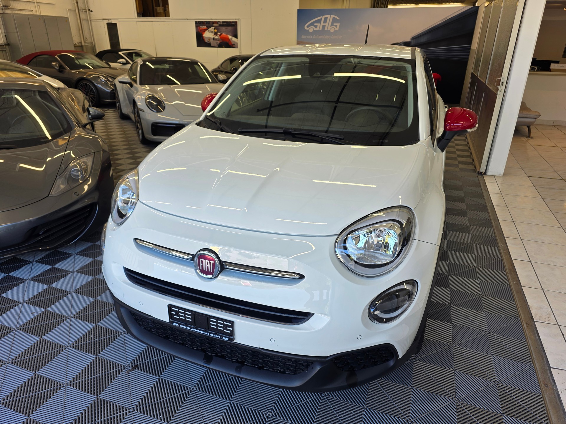 FIAT 500X 1.0 GSE Lounge Swiss Edition-image-0