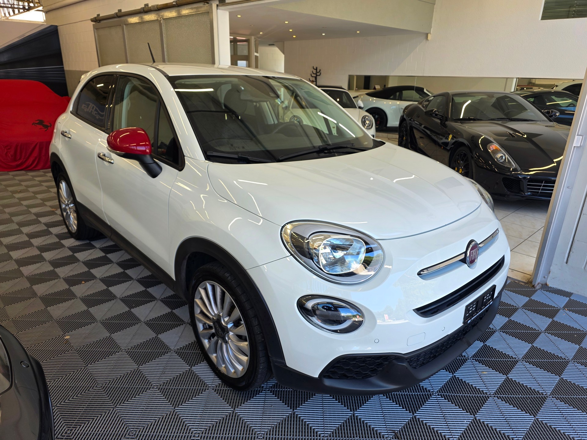 FIAT 500X 1.0 GSE Lounge Swiss Edition-image-4